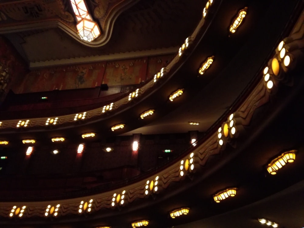 tuschinski theatre